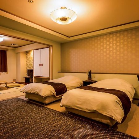 Ooedo Onsen Monogatari Premium Shirahama Saichoraku Hotell Eksteriør bilde