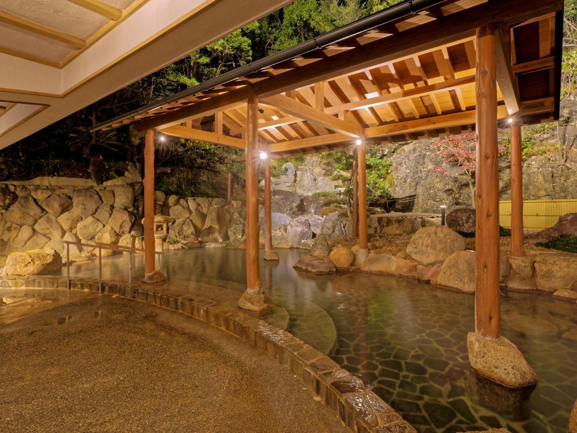 Ooedo Onsen Monogatari Premium Shirahama Saichoraku Hotell Eksteriør bilde